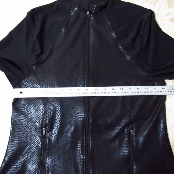 Ki Pro Performance python active size large zip up jacket - Picture 8 of 9